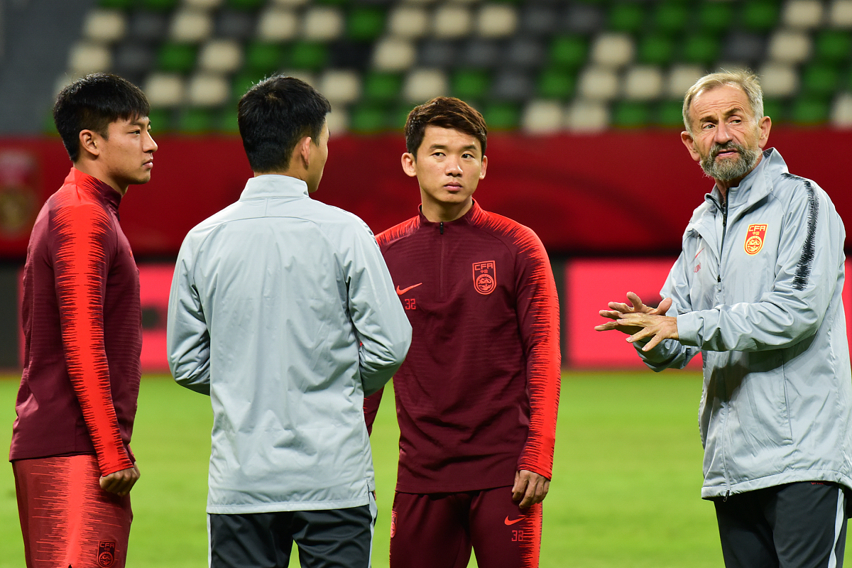 亚博体育官网-关于足总杯窗口期再迎强敌，浙江稠州更衣室发声，主帅态度——气氛紧张，轮换策略成焦点的信息